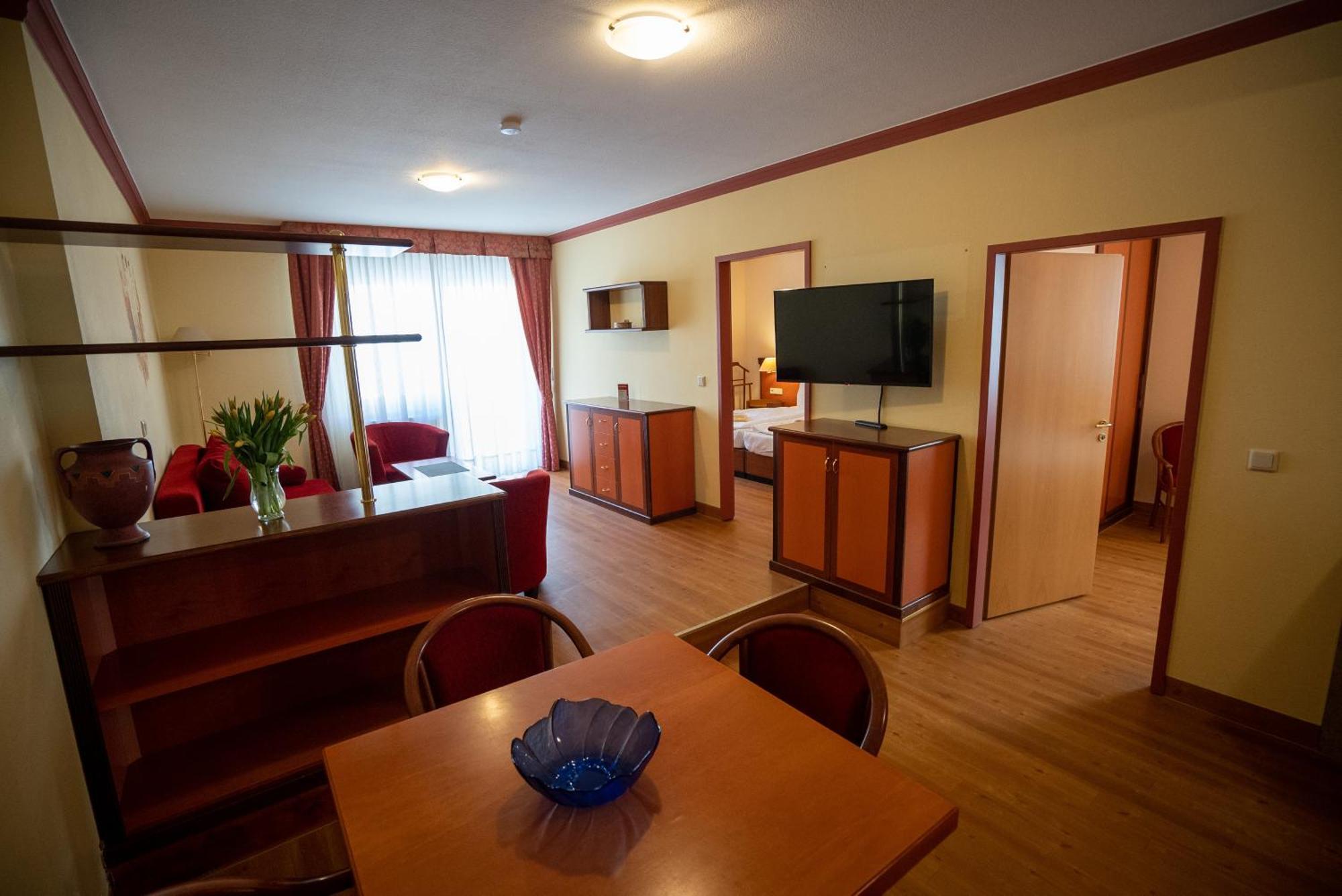 Hotel Esplanade & Aparthotel Rialto Binz Kültér fotó